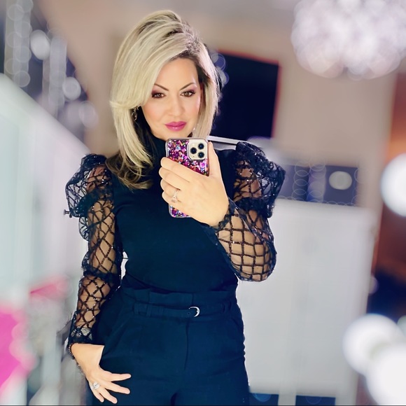 Sequins Mesh Mutton Sleeve Top - Picture 5 of 7